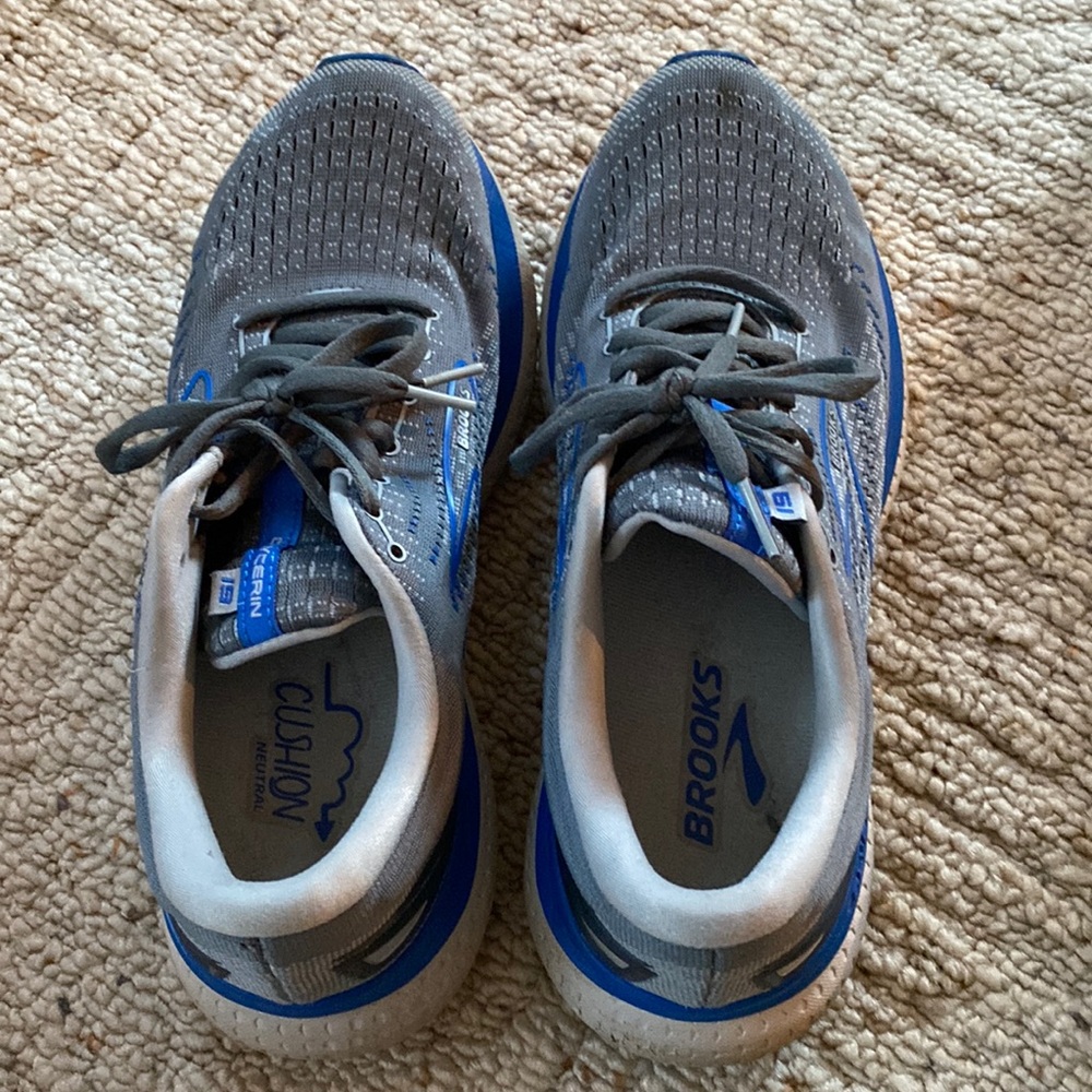 Men’s Brooks Running Shoes